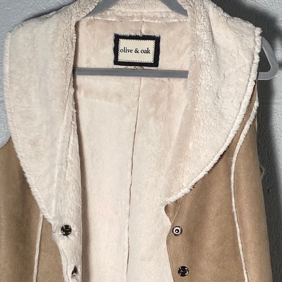 Olive&Oak Tan Sherpa Vest Size Small - Picture 7 of 10